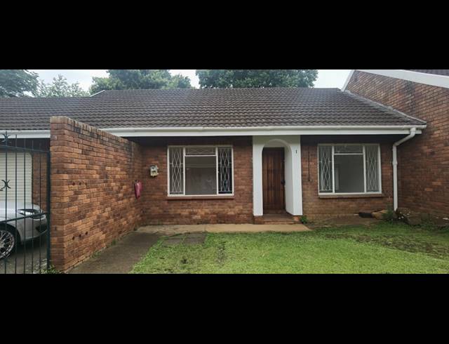 2 BEDROOM SIMPLEX SOLD IN HOWICK CENTRAL